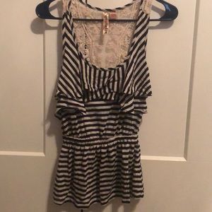 Cute white & navy striped tank top